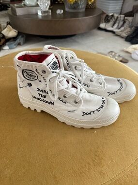 Palladium White Canvas High-Top Boots with Black Graphic Text